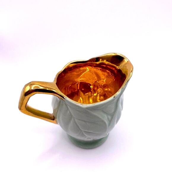 Royal Winton Golden Age Porcelain Green and Gold Plated Creamer and Sugar Set - Picture 7 of 8